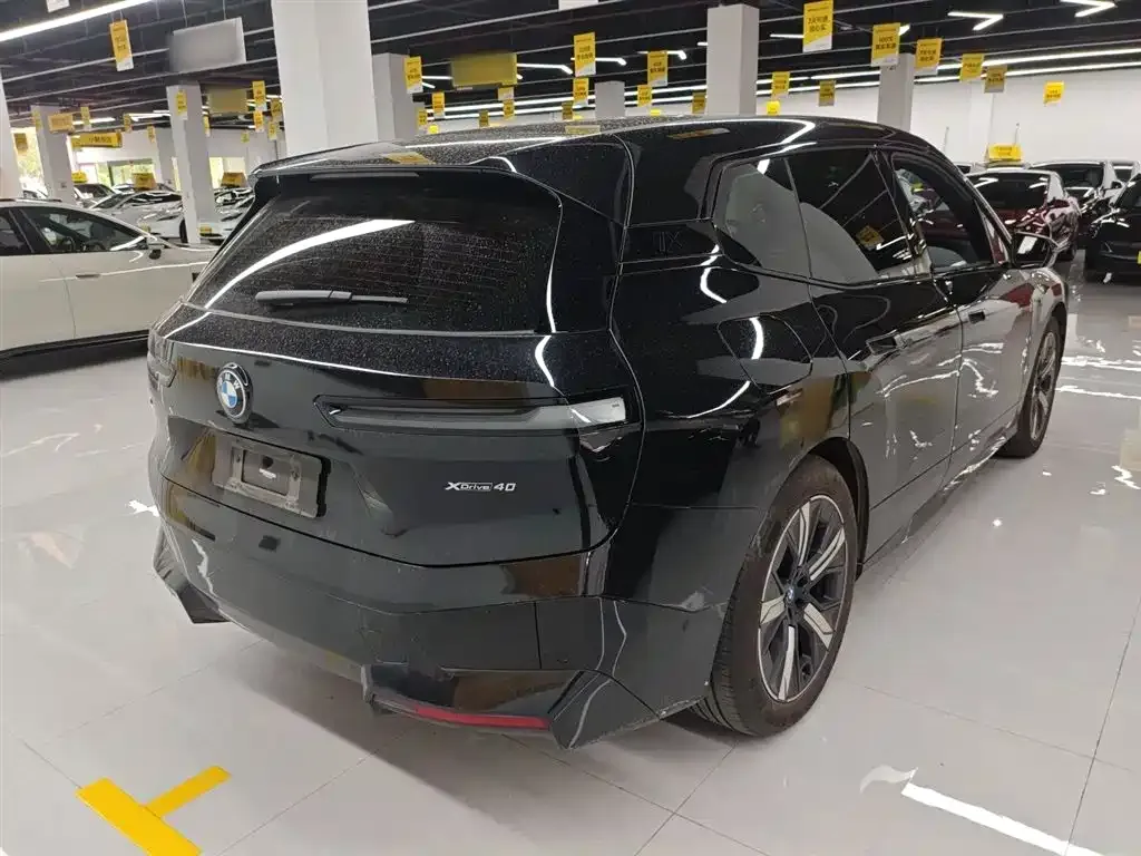 BMW iX 2023 из CN, фото 3