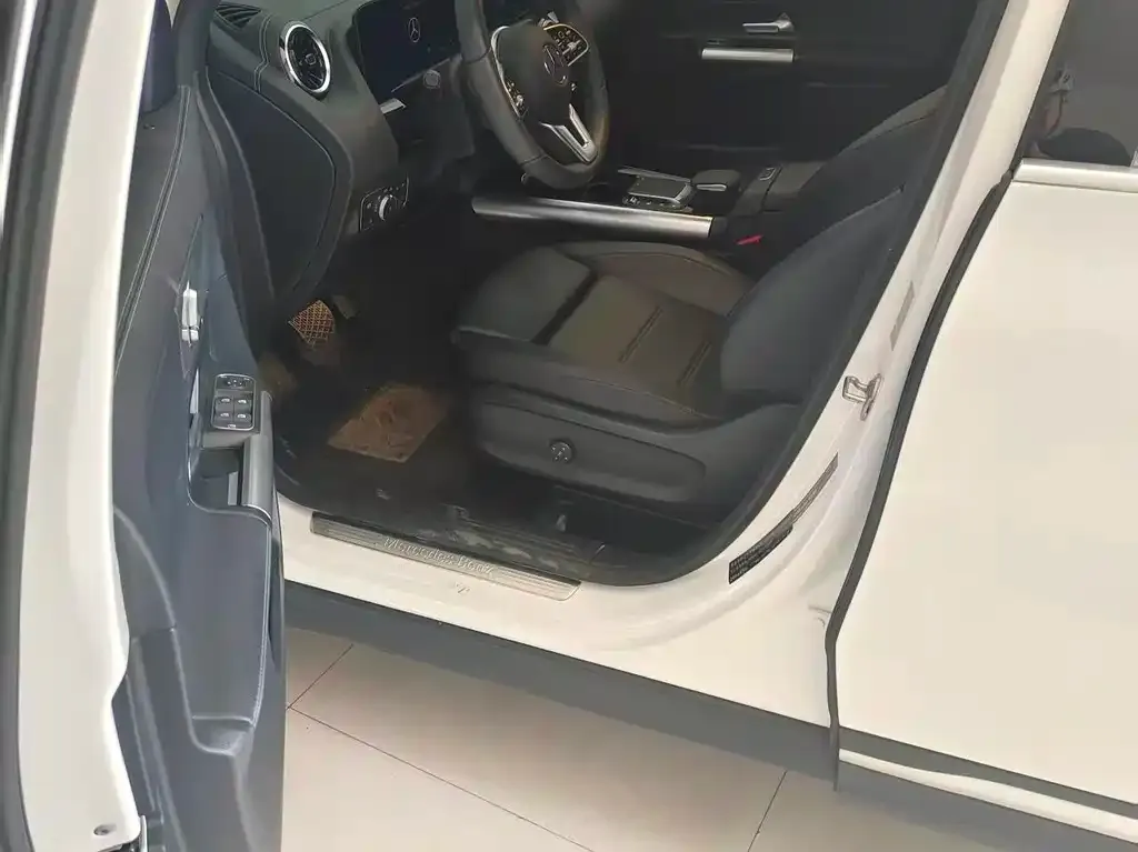 Mercedes-Benz GLA 2021 из CN, фото 4