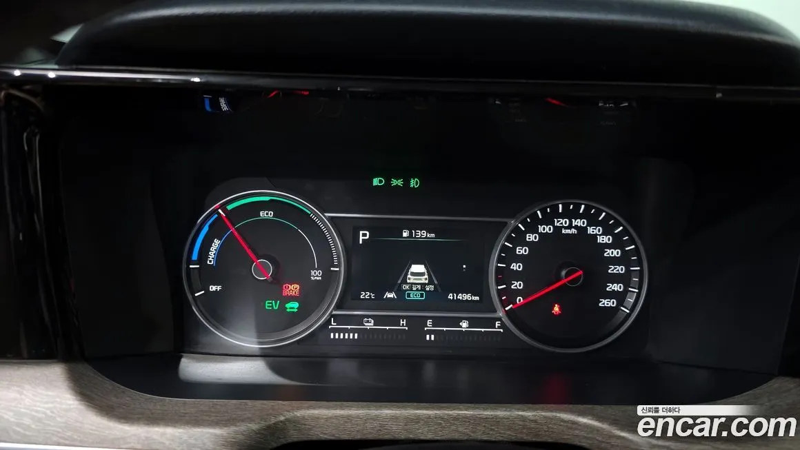 Kia Sorento — фото 3
