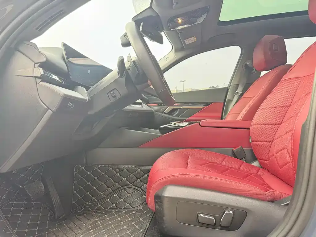 BMW i5 2025 из CN, фото 8