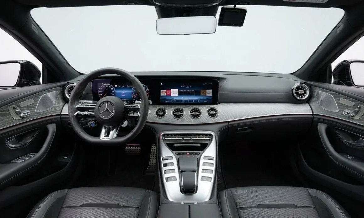 Mercedes-Benz AMG GT — фото 5