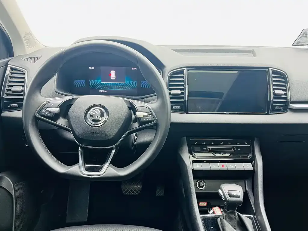 Geely Xingyue L — фото 10