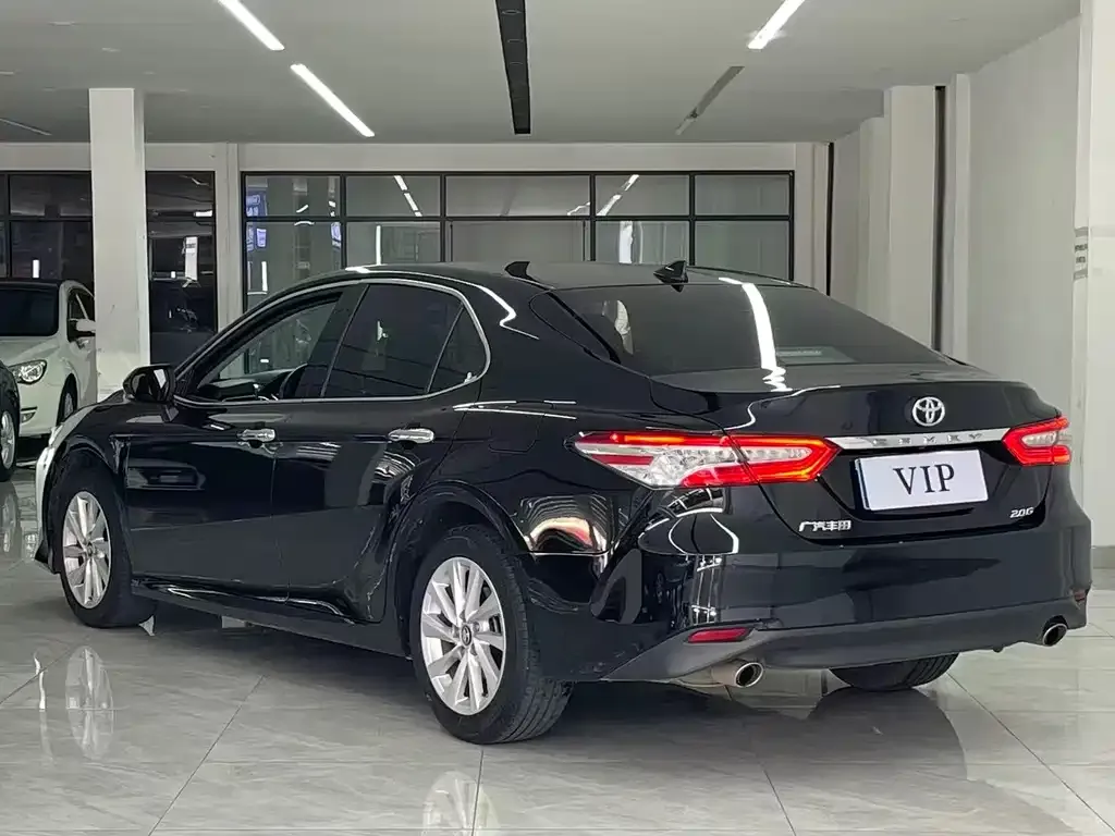 Toyota Camry 2022 из CN, фото 8