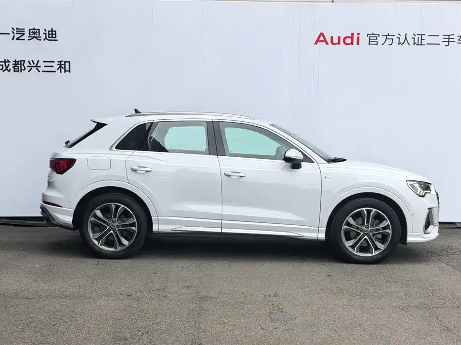 Audi Q3 — фото 2