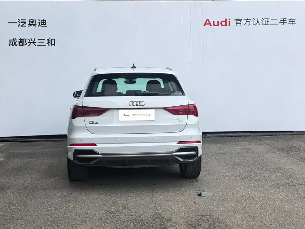 Audi Q3 — фото 3