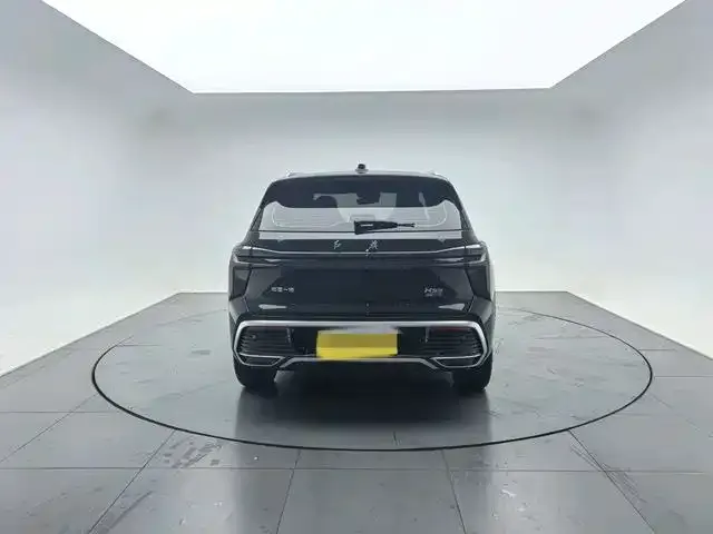 Hongqi HS3 2025 из CN, фото 4