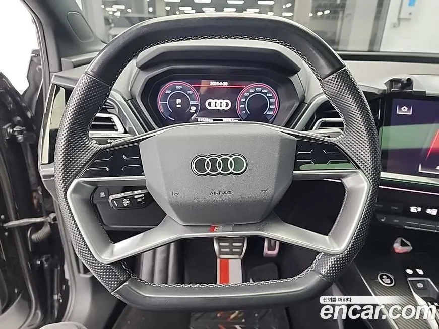 Audi Q4 e-tron 2023 из KR, фото 9