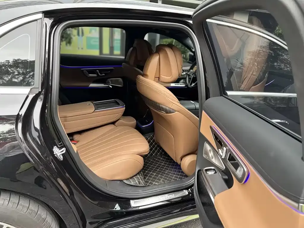 Mercedes-Benz E-Class 2024 из CN, фото 2