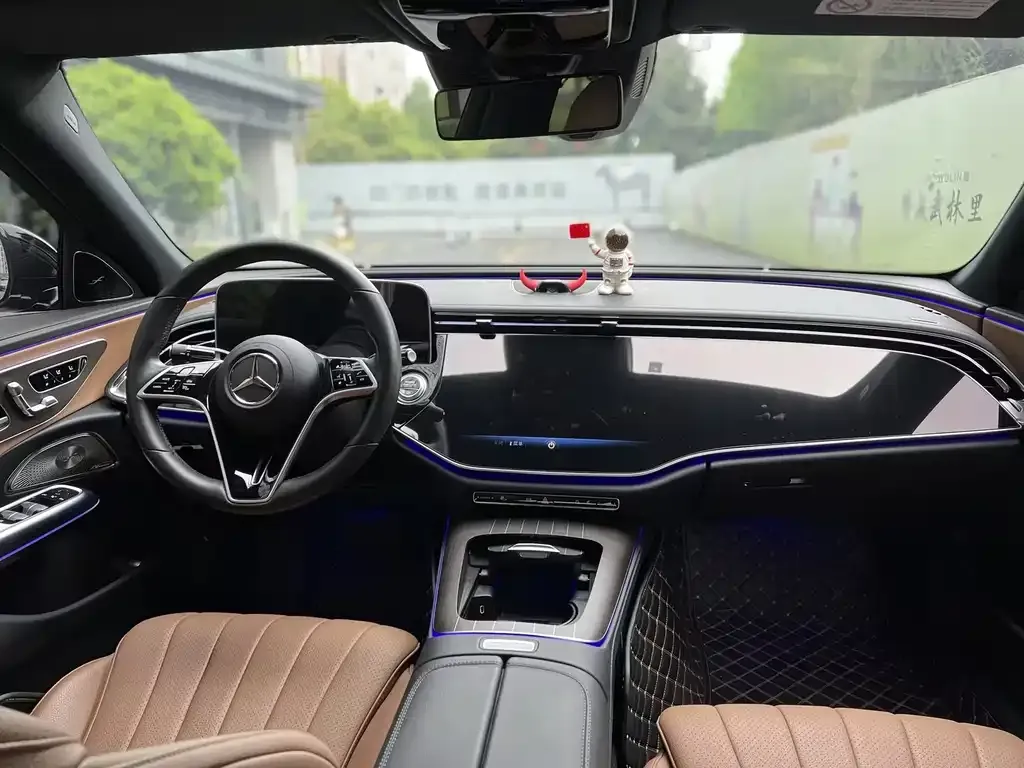 Mercedes-Benz E-Class 2024 из CN, фото 7