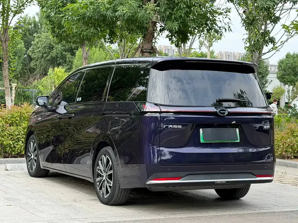GAC Motor 传祺E8 PHEV 2024 из CN, фото 3