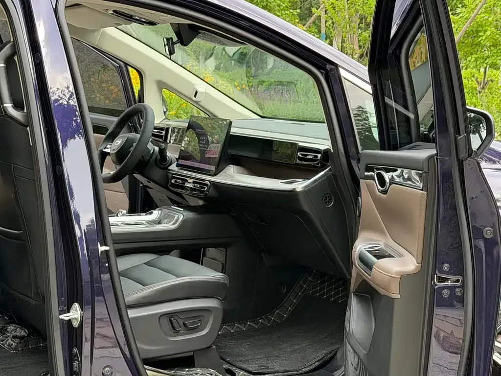 GAC Motor 传祺E8 PHEV 2024 из CN, фото 7
