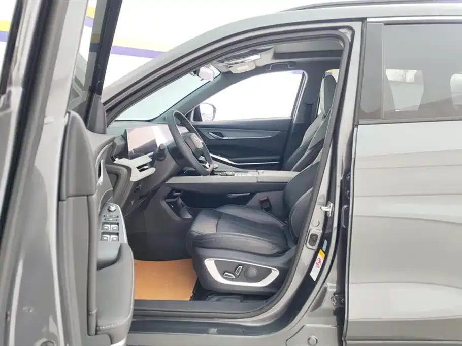 Changan CS75PLUS — фото 2