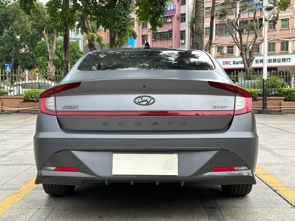 Hyundai Sonata 2022 из CN, фото 7