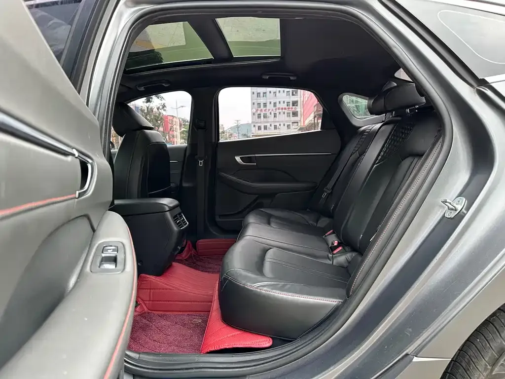 Hyundai Sonata 2022 из CN, фото 2
