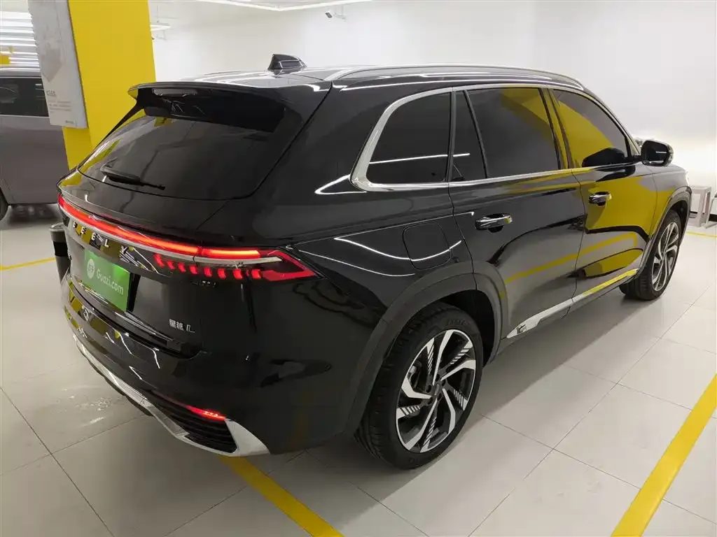 Geely Xingyue L — фото 3