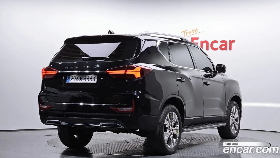 KG Mobility (Ssangyong) Rexton — фото 4