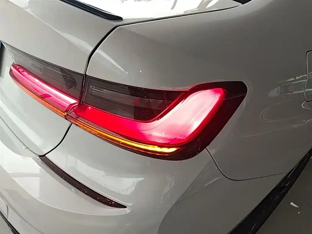 BMW 3 Series — фото 2