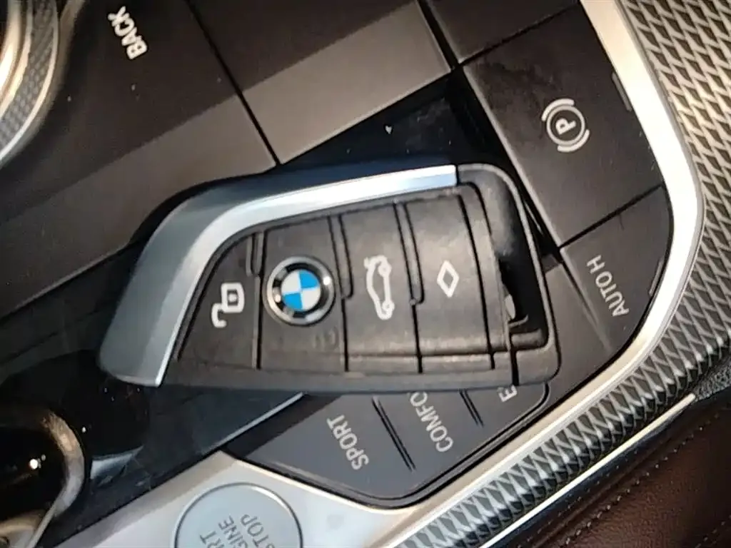 BMW 3 Series — фото 10