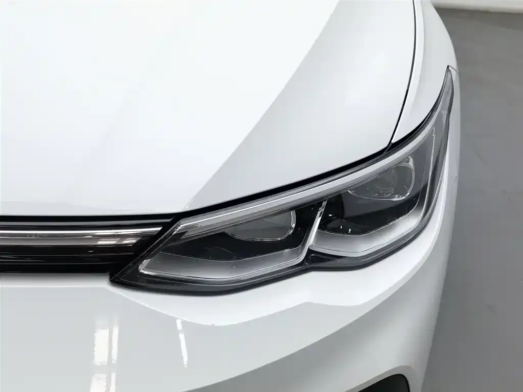 Volkswagen Golf — фото 2