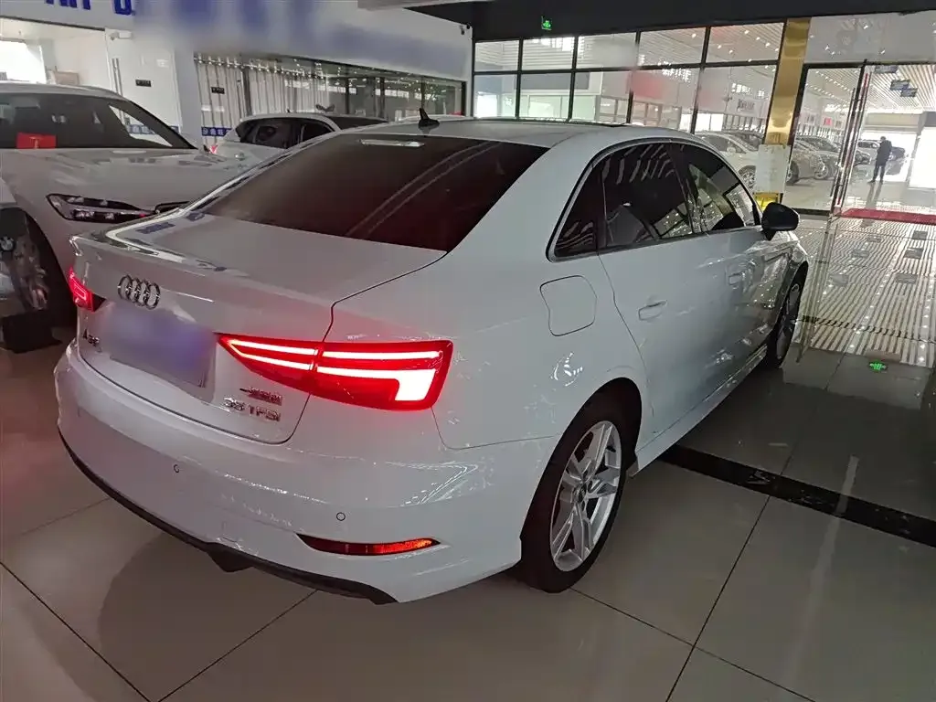 Audi A3 2021 из CN, фото 5