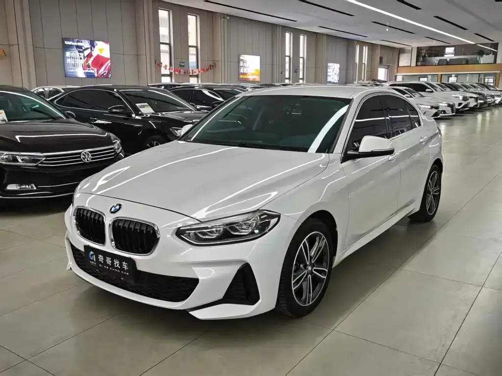 BMW 1 Series 2022 из CN, фото 5