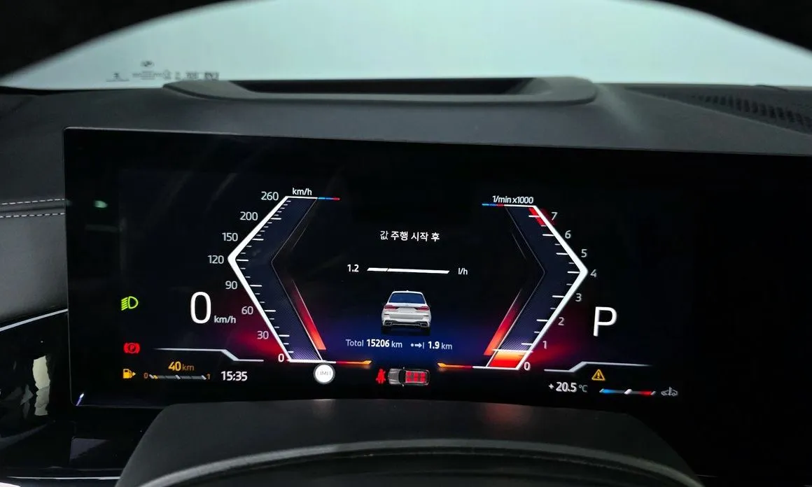 BMW X7 2024 из KR, фото 2