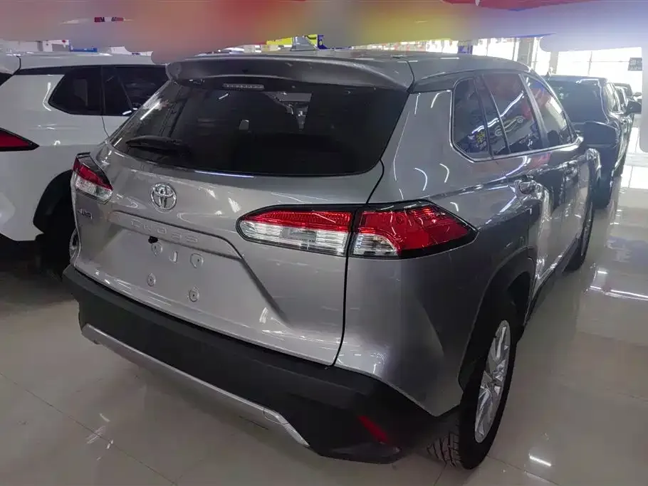 Toyota Corolla Cross — фото 2