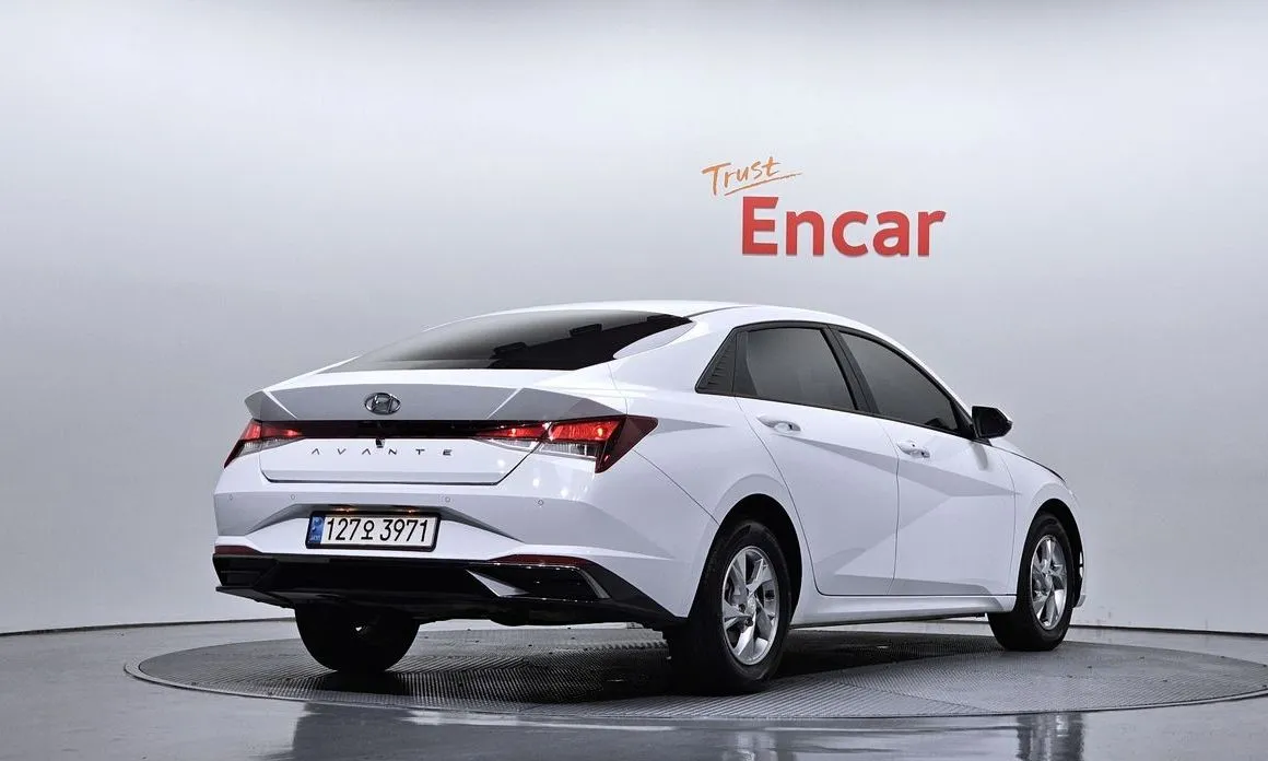 Hyundai AVANTE 2021 из KR, фото 4