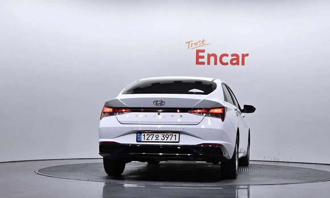 Hyundai AVANTE 2021 из KR, фото 3