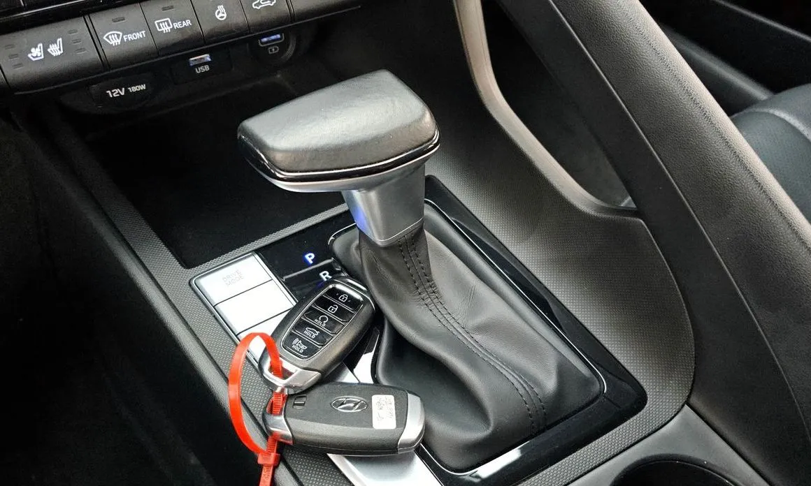 Hyundai AVANTE 2021 из KR, фото 6