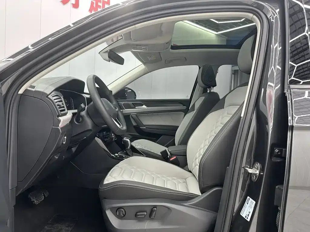 Volkswagen Tayron 2022 из CN, фото 10