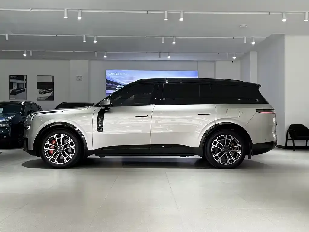 Lynk & Co 900 2025 из CN, фото 2