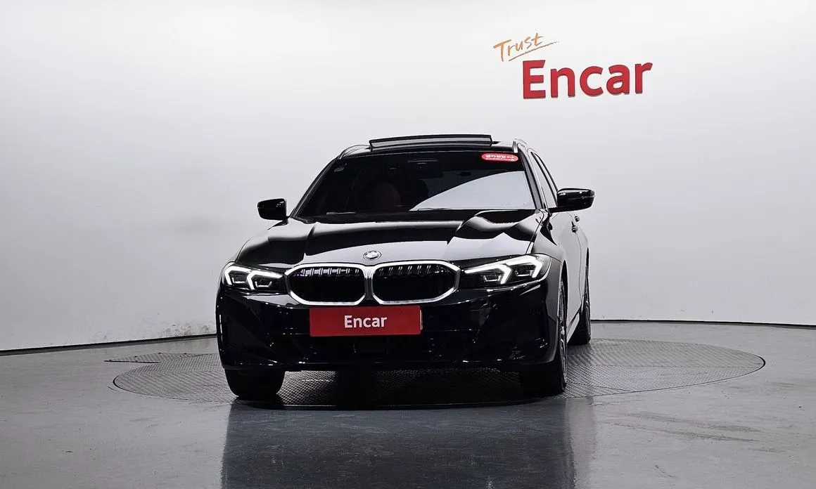 BMW 3-Series 2024 из KR, фото 4