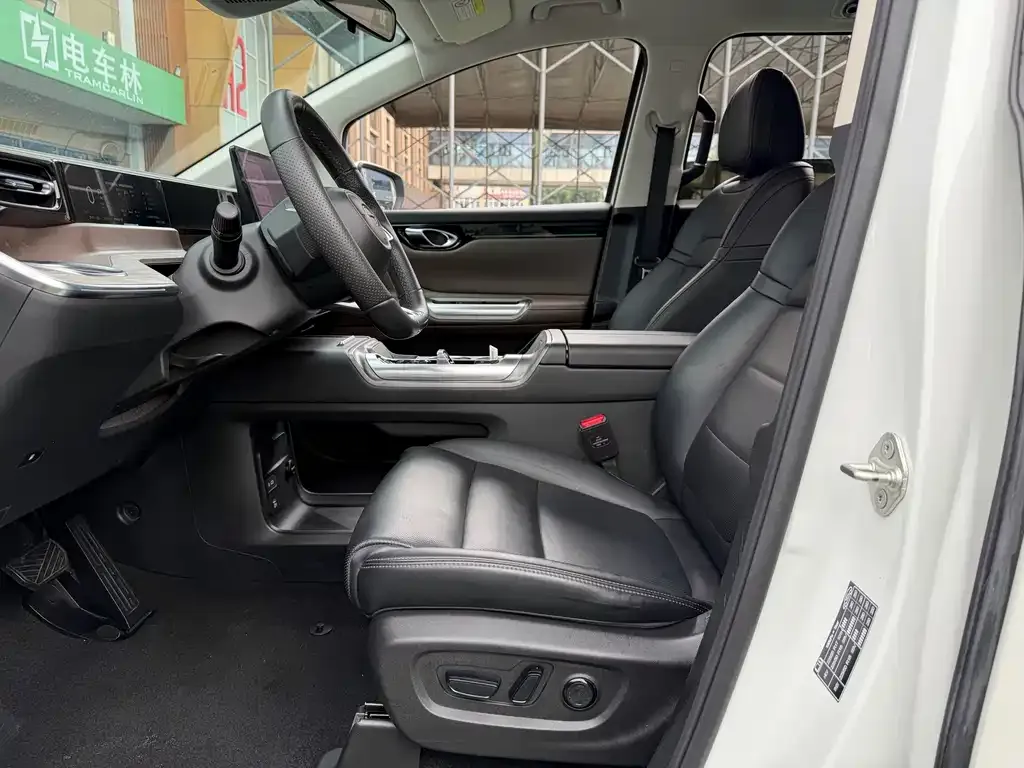 GAC Motor E8 Hybrid 2024 из CN, фото 3