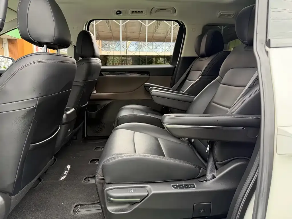 GAC Motor E8 Hybrid 2024 из CN, фото 6