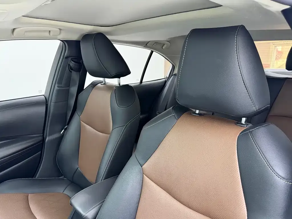 Toyota Corolla 2022 из CN, фото 5