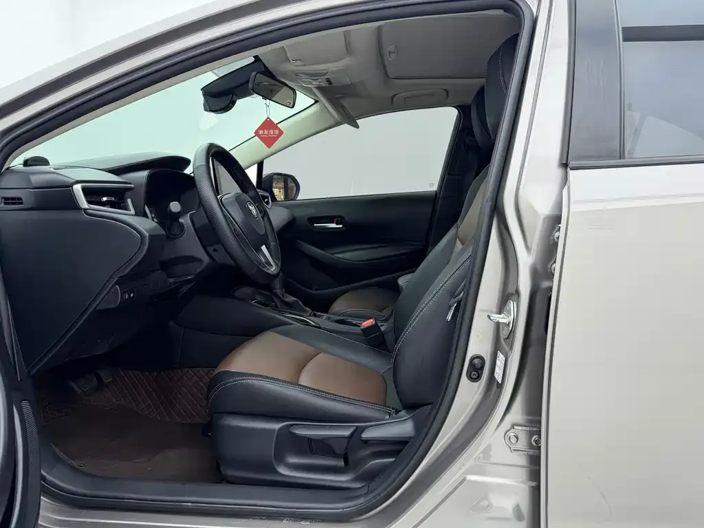Toyota Corolla 2022 из CN, фото 8