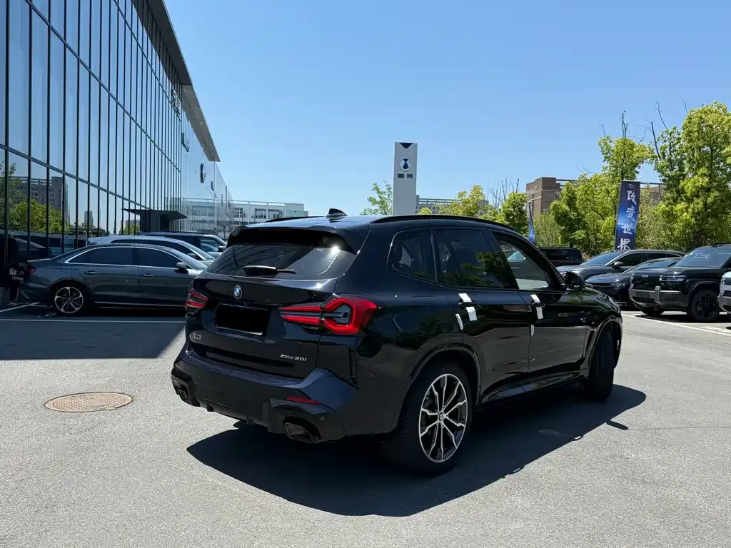 BMW X3 — фото 2