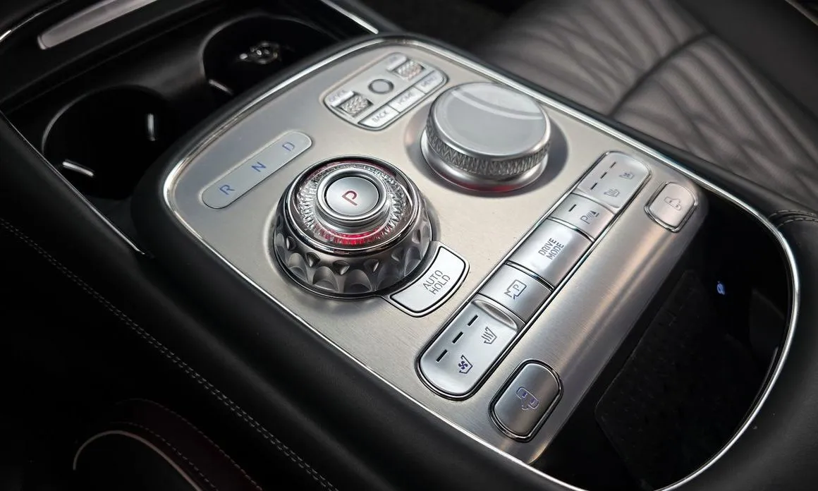 Genesis G90 2023 из KR, фото 9