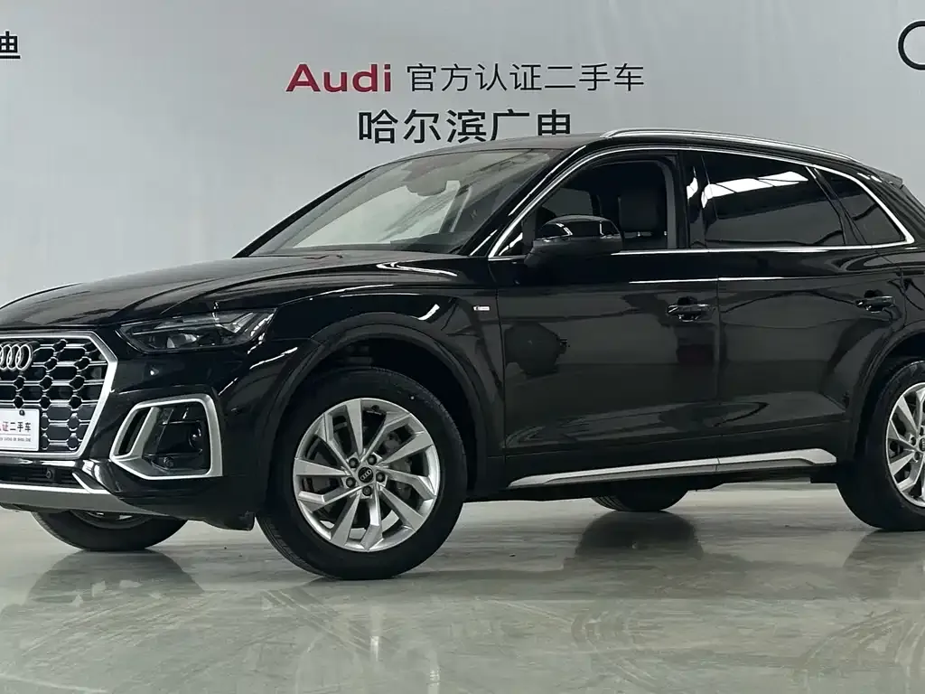 Audi Q5L 2022 из CN, фото 1