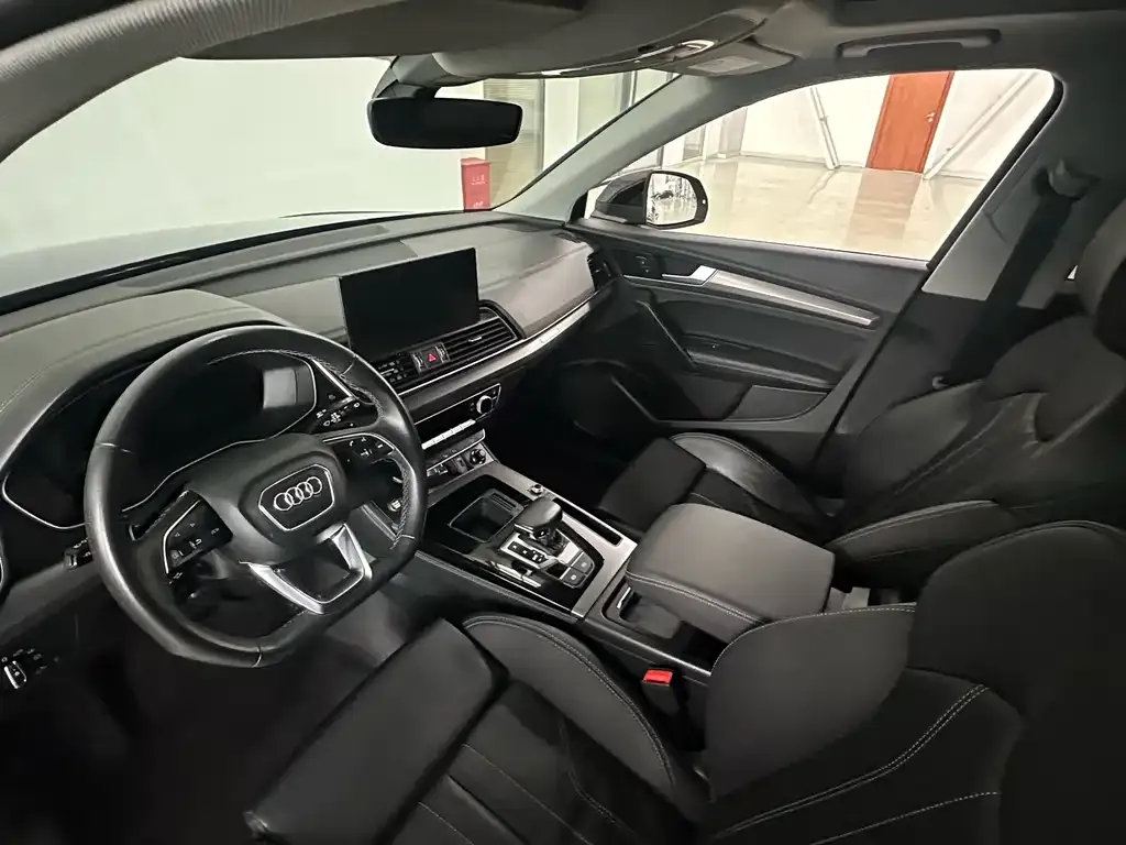 Audi Q5L 2022 из CN, фото 7