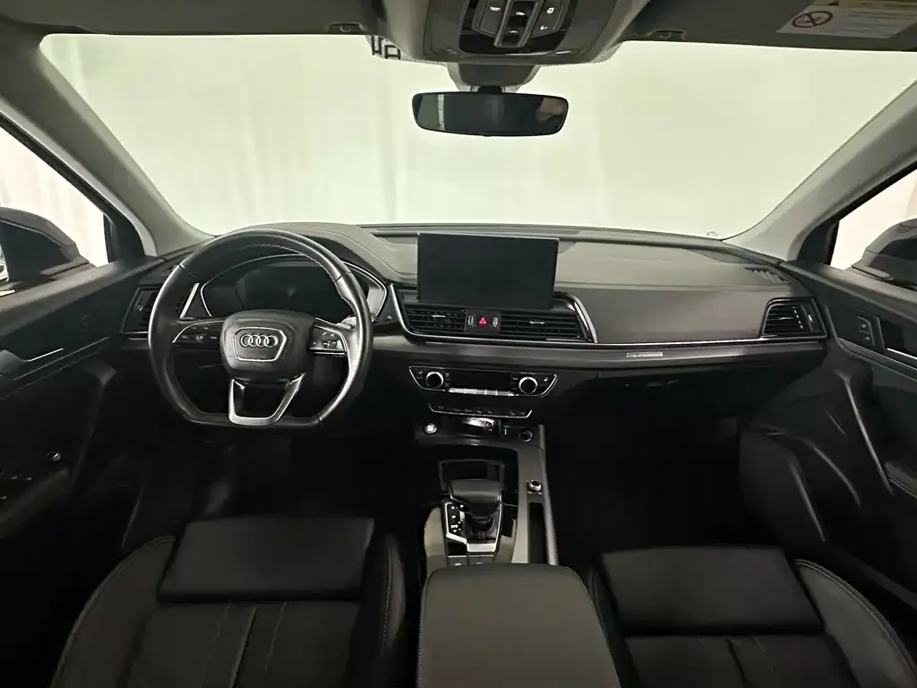 Audi Q5L 2022 из CN, фото 2