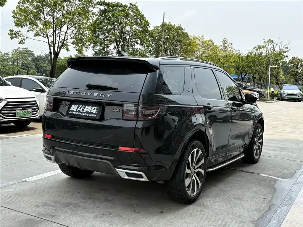 Land Rover Discovery Sport — фото 9