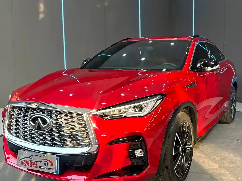 Infiniti QX55 — фото 1