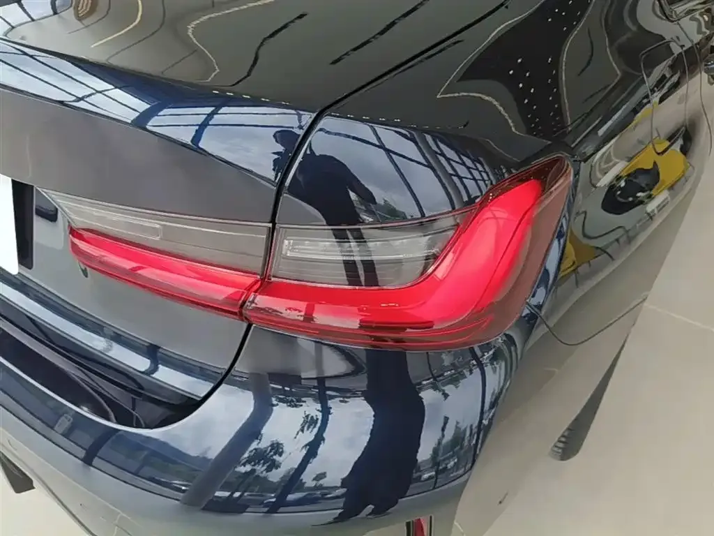 BMW 3 Series 2025 из CN, фото 8