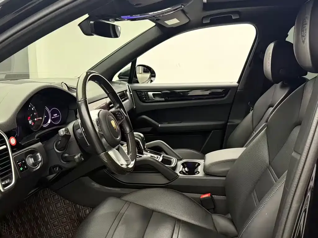 Porsche Cayenne 2021 из CN, фото 3