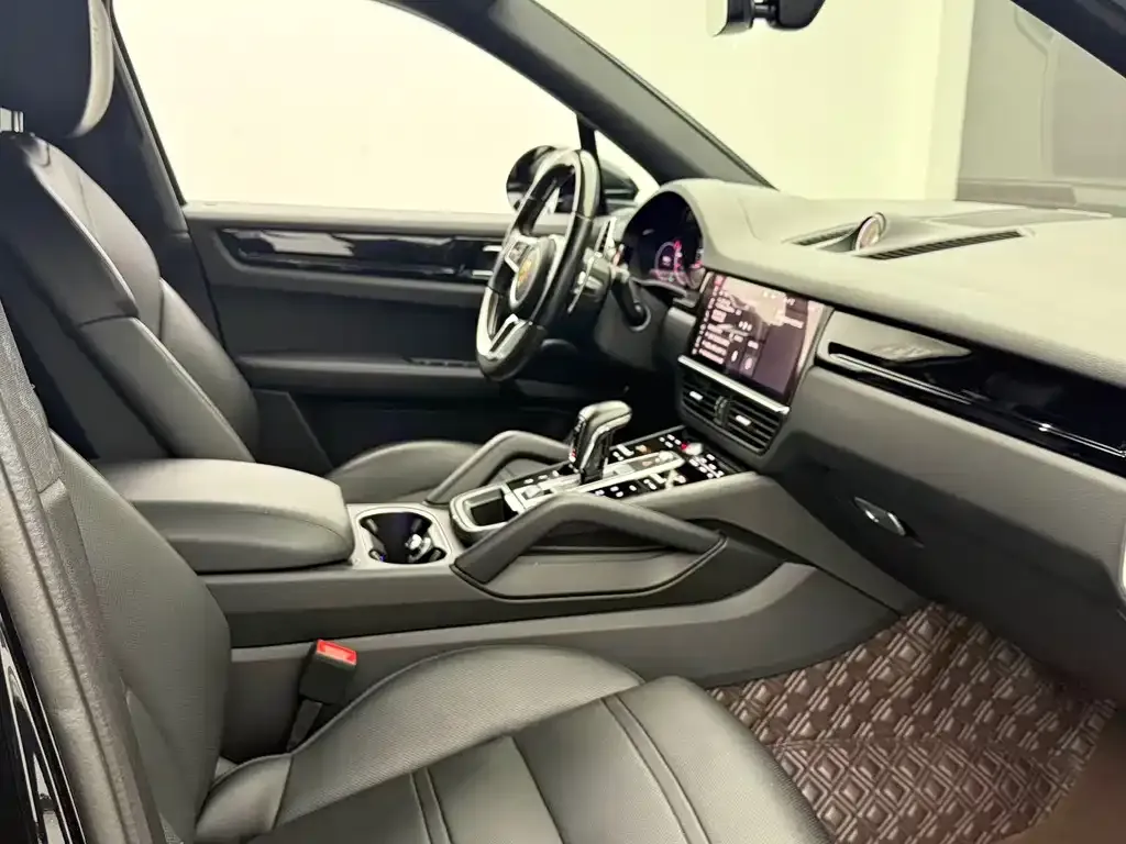 Porsche Cayenne 2021 из CN, фото 10