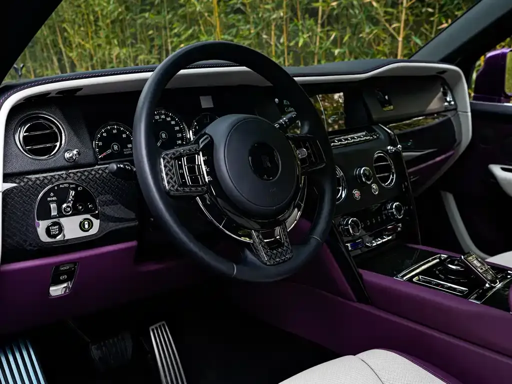 Rolls-Royce Cullinan — фото 7