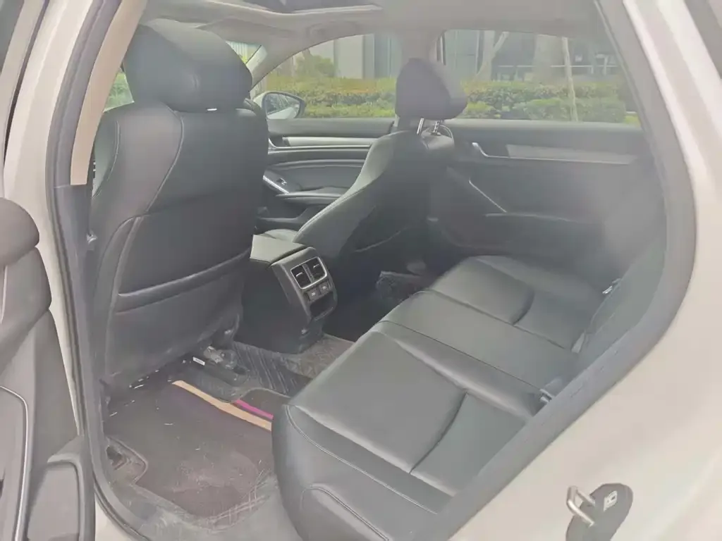 Honda Accord 2023 из CN, фото 2