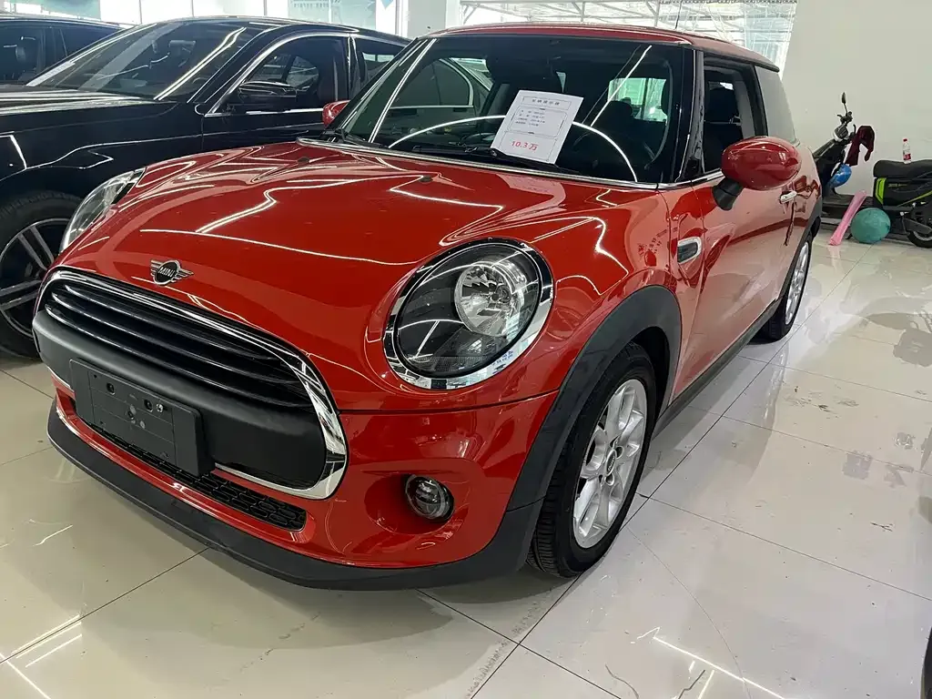 MINI Cooper (3-door)